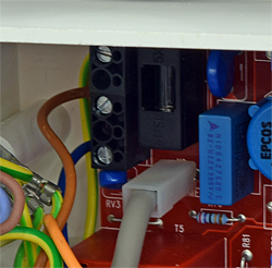 rv csi 85 aaa 780 799002 725655 mains in.jpg